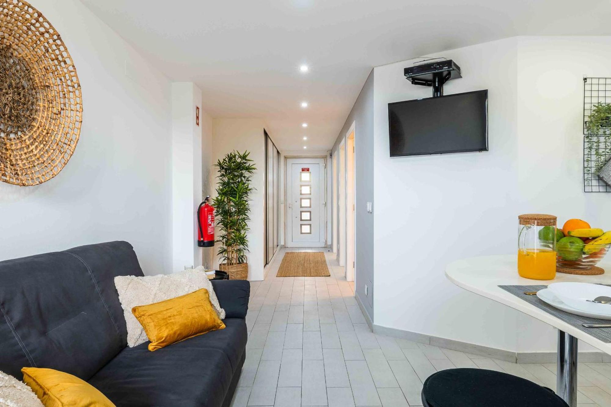 אלבופיירה Santa Eulalia 2-Bedroom Apartment - Swimming Pool - Wifi מראה חיצוני תמונה